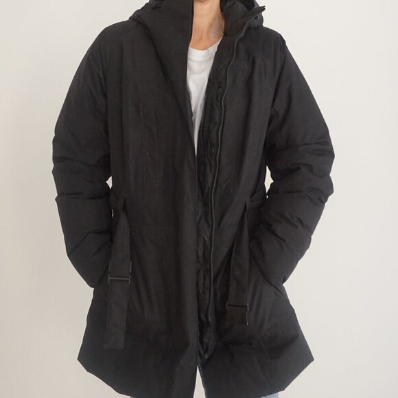 The North Face Black Puffer Belted Zip Up Winter Coat Large - Picture 2 of 15
